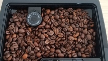 德龙 ETAM 29.660.SB 全自动咖啡机使用体验(手柄|按键|咖啡量|做工|质量)