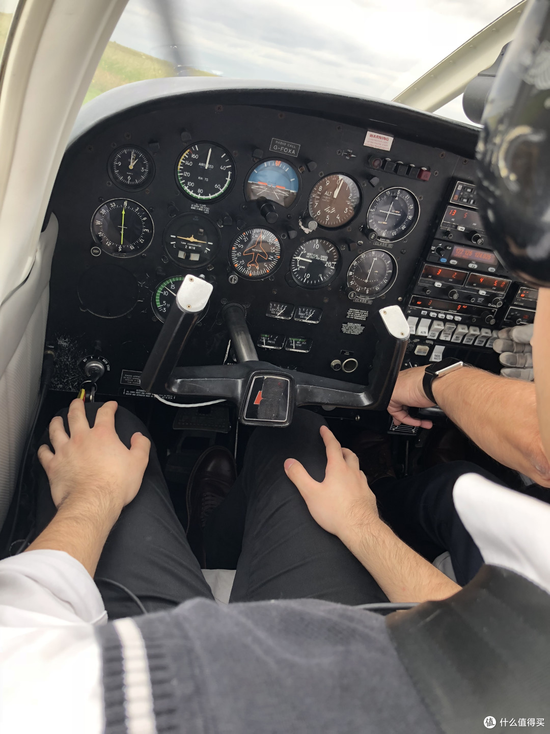 副驾视角飞机型号是g-foxa其实我之前对飞机的型号并不是十分了解,这