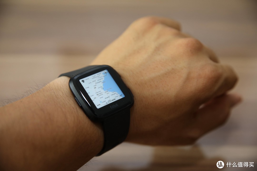 Fitbit Versa智能运动手表开箱