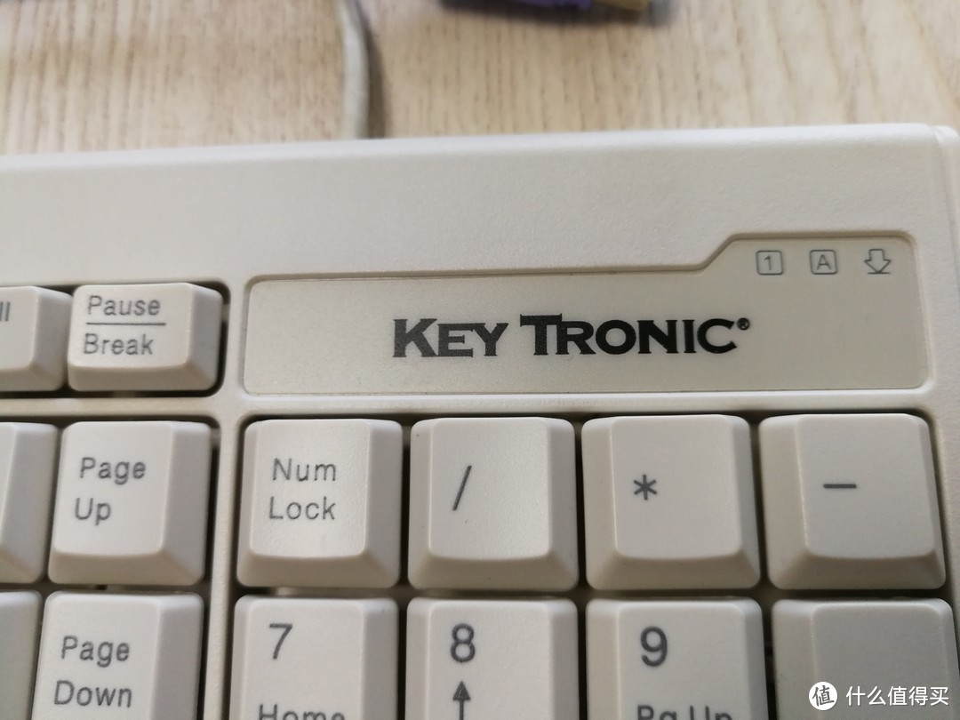 古董键盘—KEY TRONIC KT400国产键盘