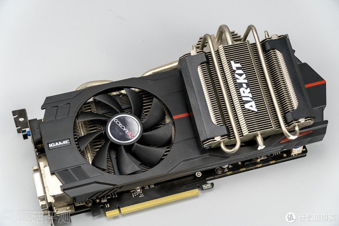 更换显卡散热风扇，老旧显卡重获新生—七彩虹 GTX760 更换显卡风扇