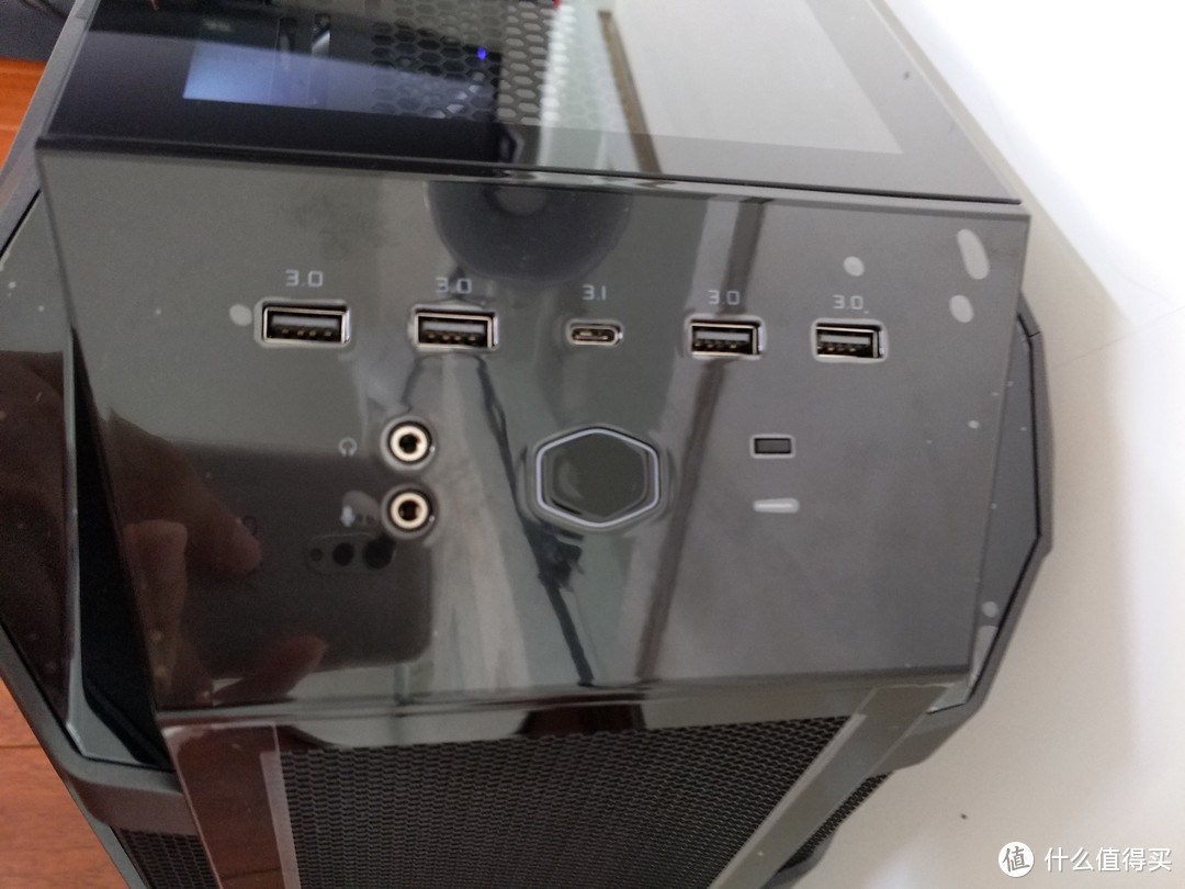 ARGB灯光秀---酷冷至尊MasterCase H500M游戏机箱评测