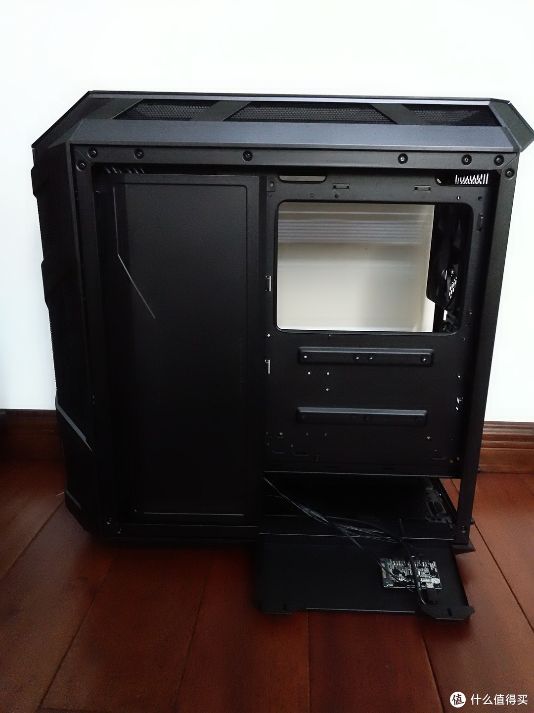 ARGB灯光秀---酷冷至尊MasterCase H500M游戏机箱评测