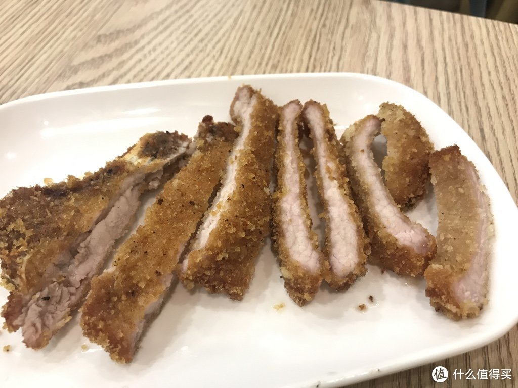 皮脆、肉嫩，味鲜，这道艳压四方的白斩鸡只有老上海人才懂—小绍兴探店