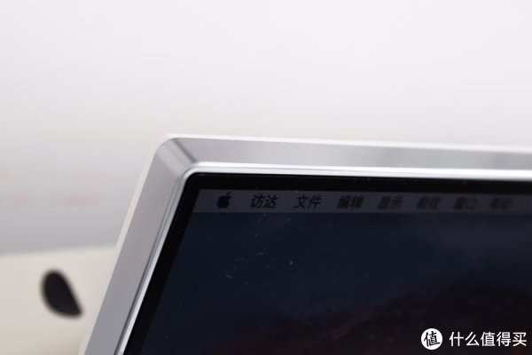 一枚设计兼摄影的桌面搭建