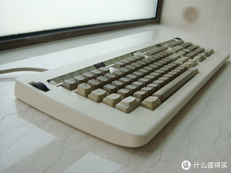 古董键盘—Fujitsu 富士通 6246 机械键盘开箱
