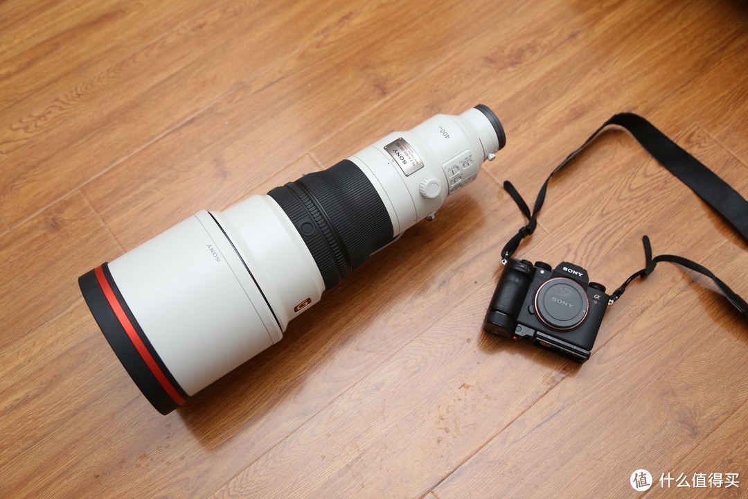 手提一辆福克斯？索尼FE400mm F2.8 GM OSS开箱记