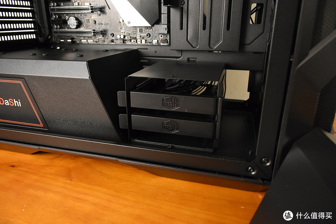 RGB机箱新高度—CoolerMaster 酷冷至尊 H500M 机箱上机感言