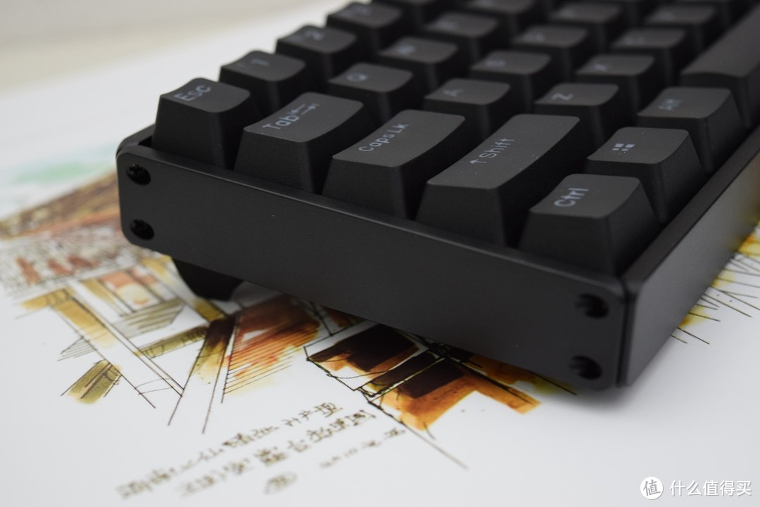 小巧玲珑，IQUNIX F60机械键盘+ZOMO仿生猫爪金属键帽轻分享