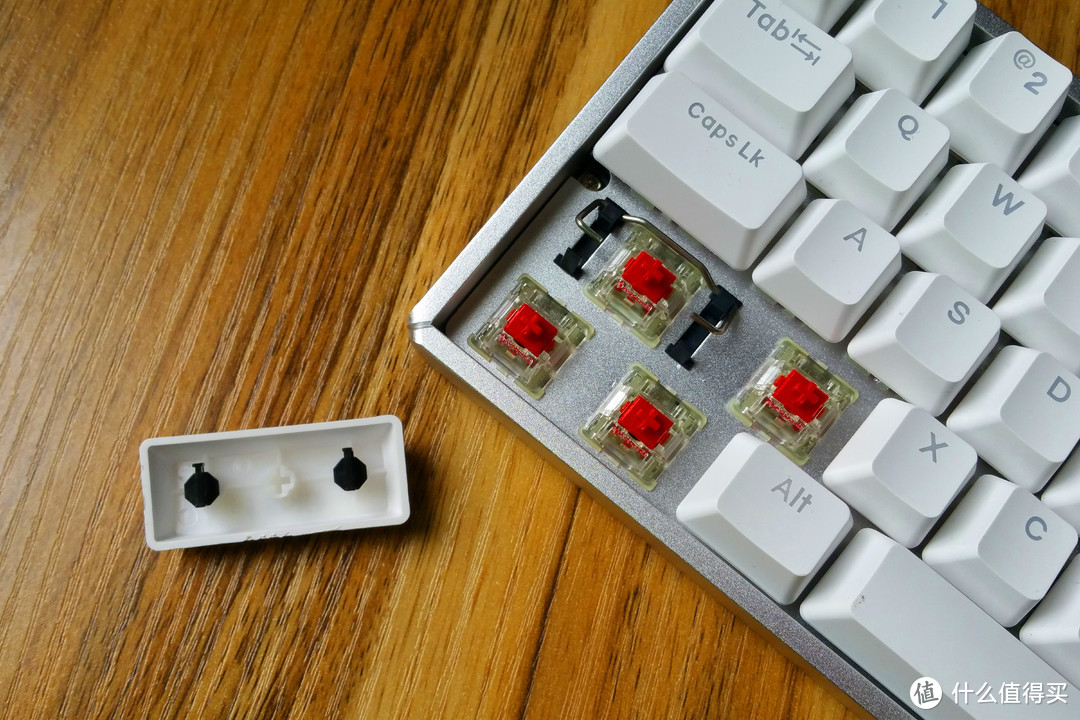 喵の爪印——iQunix F60红轴背光键盘&ZOMO+猫爪金属键帽评测