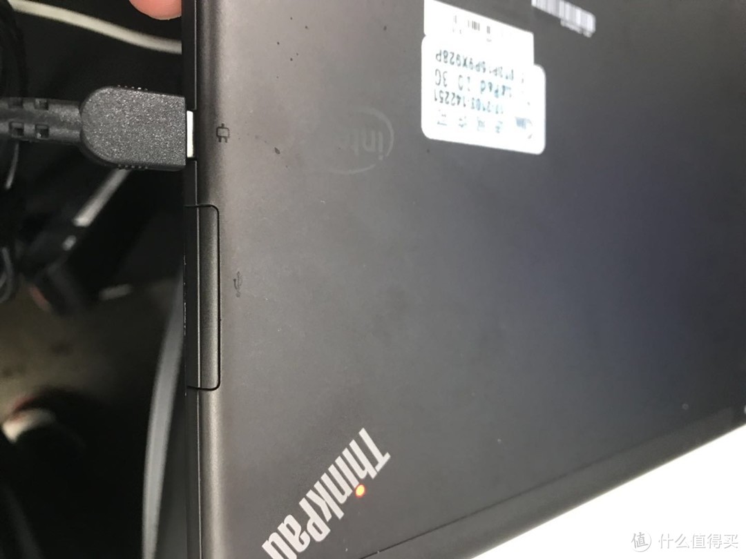 尴尬的产物 ThinkPad Tablet 10