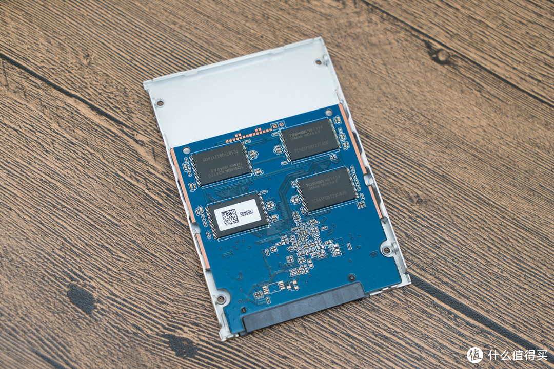 SSD也玩RAID0?东芝TR200平价固态硬盘简测