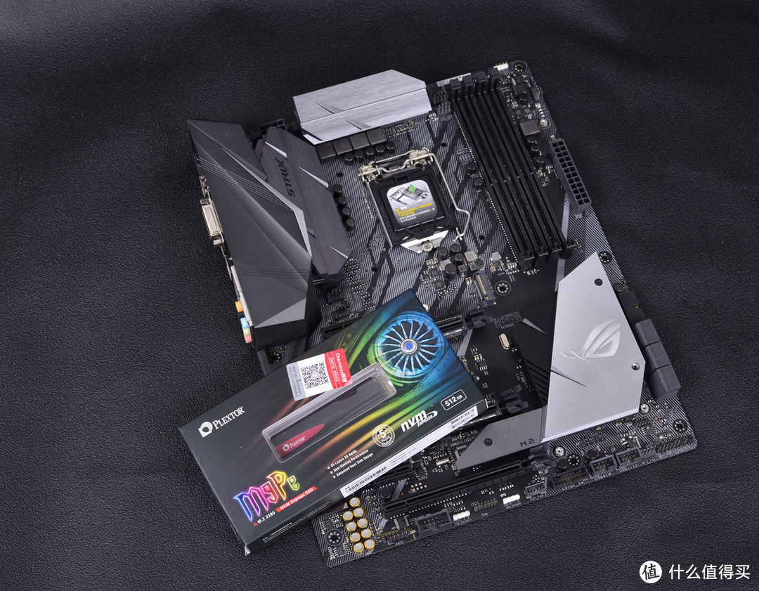 别看RGB看我—ASUS 华硕 ROG 猛禽 GTX 1080TI 显卡入手试玩