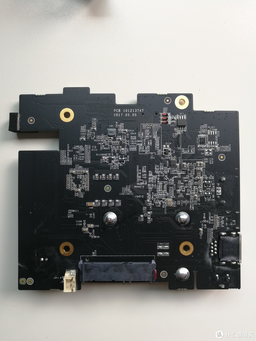 2017年的PCB板 双面几层不知道。