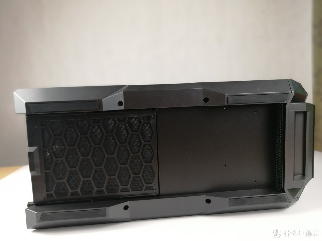 酷炫无边--CoolerMaster(酷冷至尊)MasterCase H500M模块化机箱