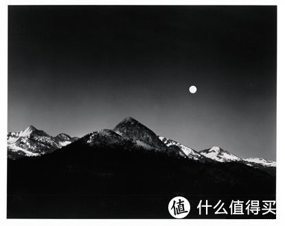 ▲Moonrise From Glacier Point