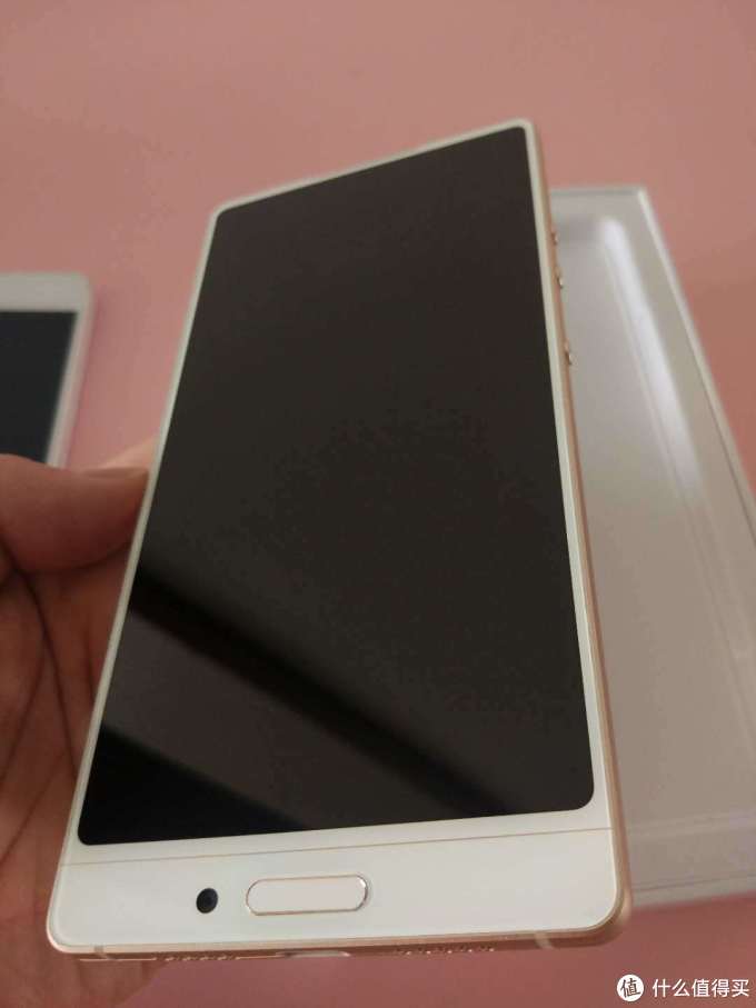 交流玩机心得 篇六:坚果3使用体验及对手机的一些感受