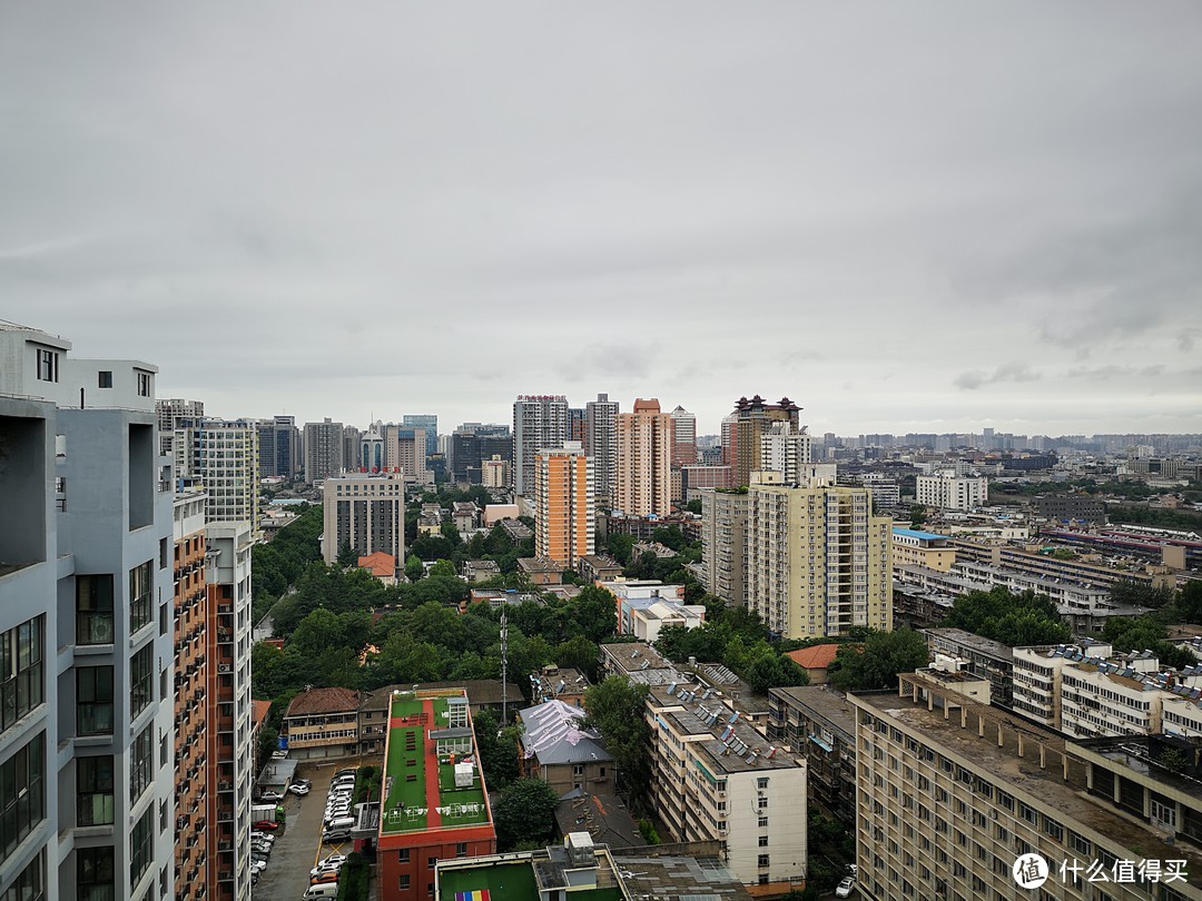 上怼天下怼地中间怼空气—华为P20 Pro拍照测评（大量夜景）