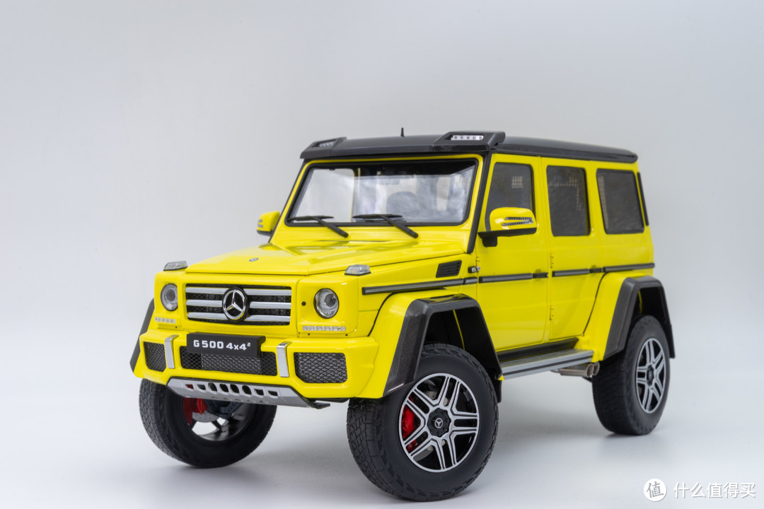 合金和塑料的一次正面较量—Almost Real 奔驰 AMG 4X4²＆AA奔驰G63 6X6