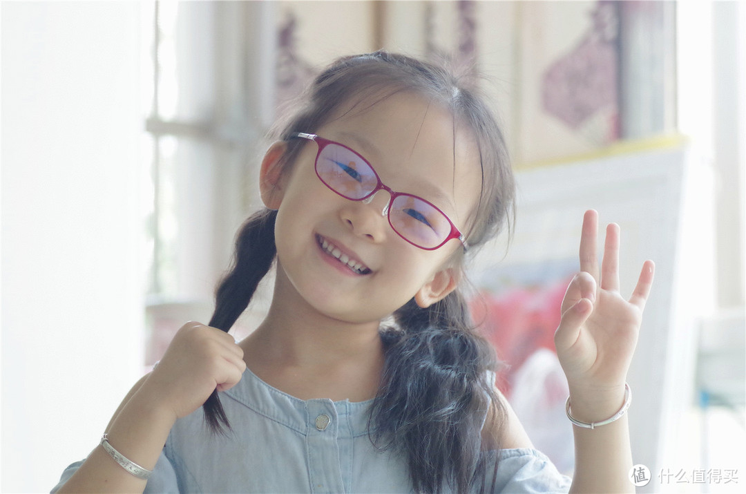小米TS儿童防蓝光护目镜评测：保护视力从孩子抓起