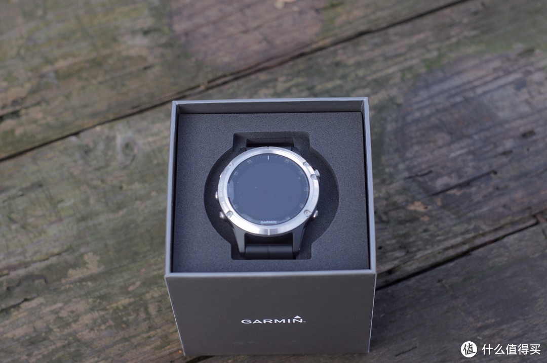 Garmin佳明 fēnix® 5 Plus户外手表