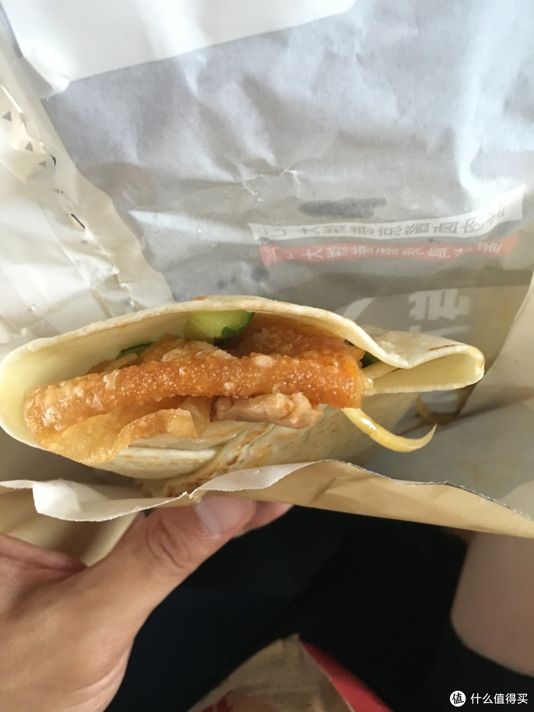 天天看大饼卷万物，吃完稍有失望