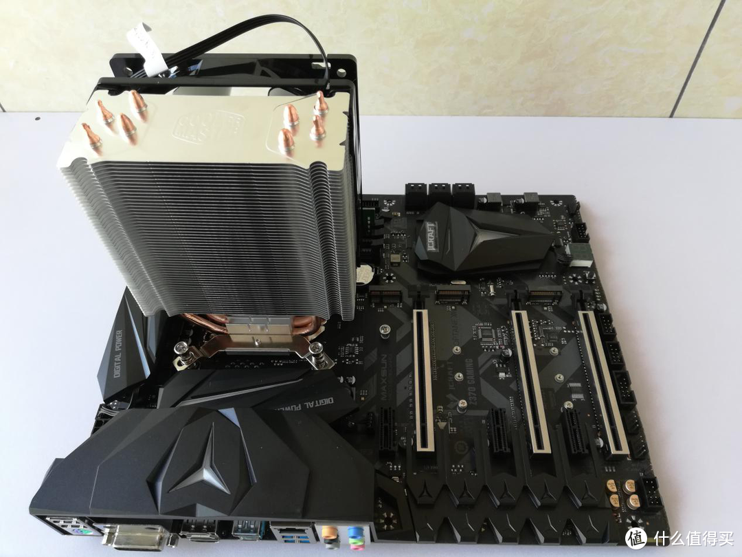 主板中坚力量铭瑄 MS-iCraft Z370 Gaming电竞之心装机评测