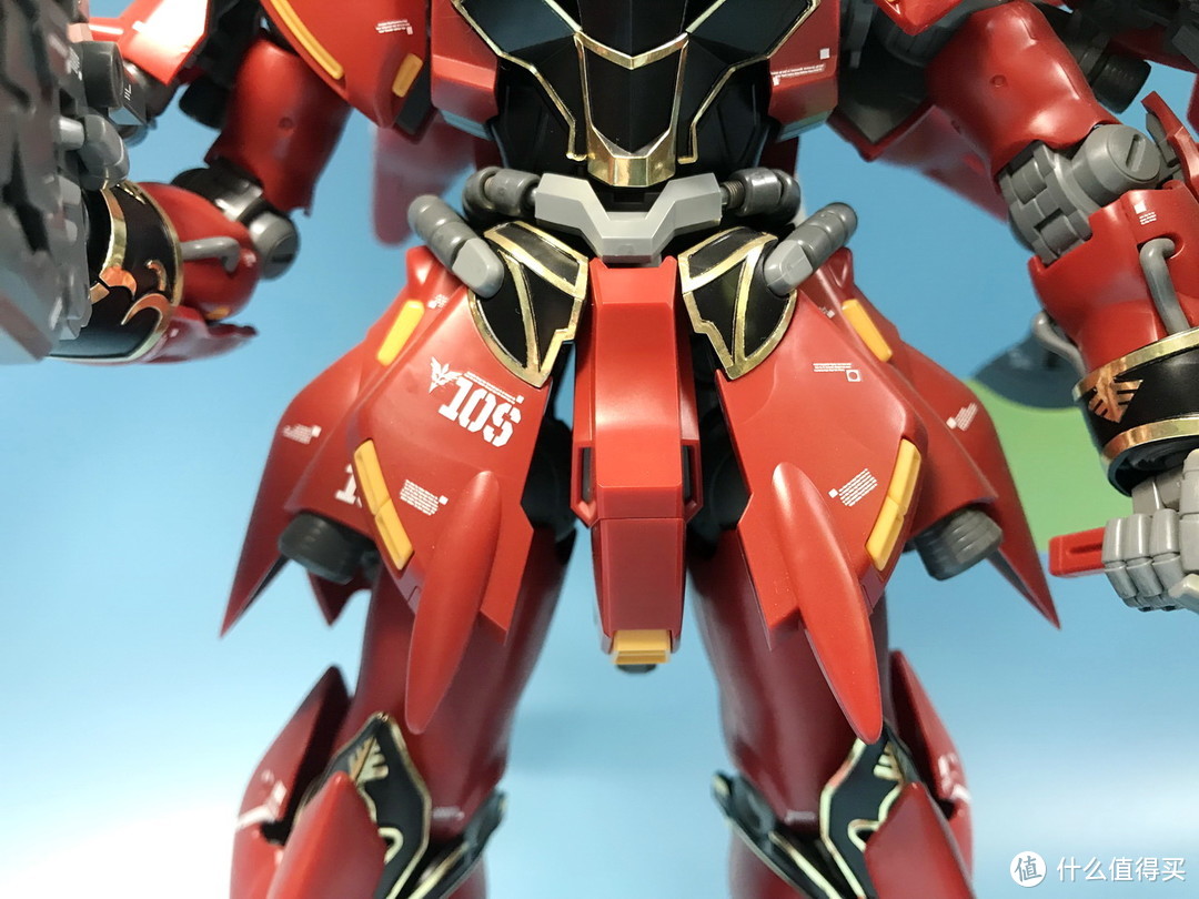 万代 BANDAI 高达 MG M167 MSN-06S Sinanju 新安洲