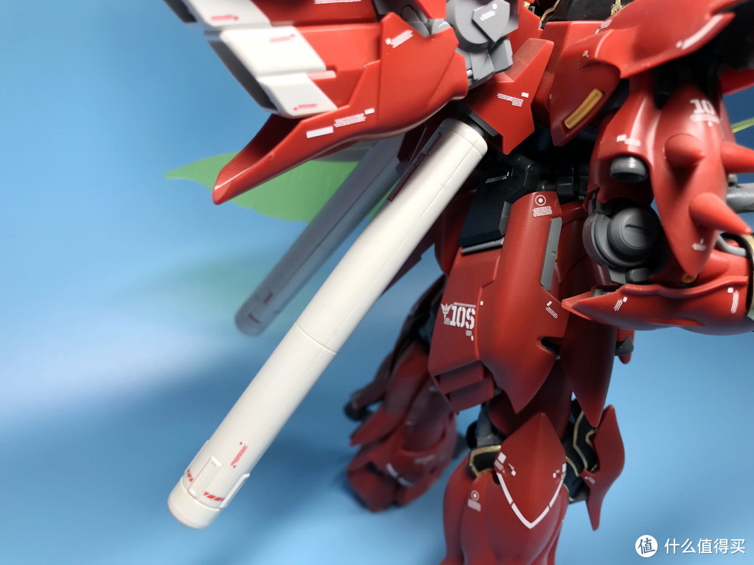 万代 BANDAI 高达 MG M167 MSN-06S Sinanju 新安洲