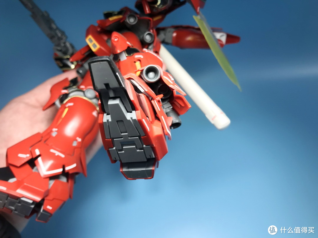 万代 BANDAI 高达 MG M167 MSN-06S Sinanju 新安洲