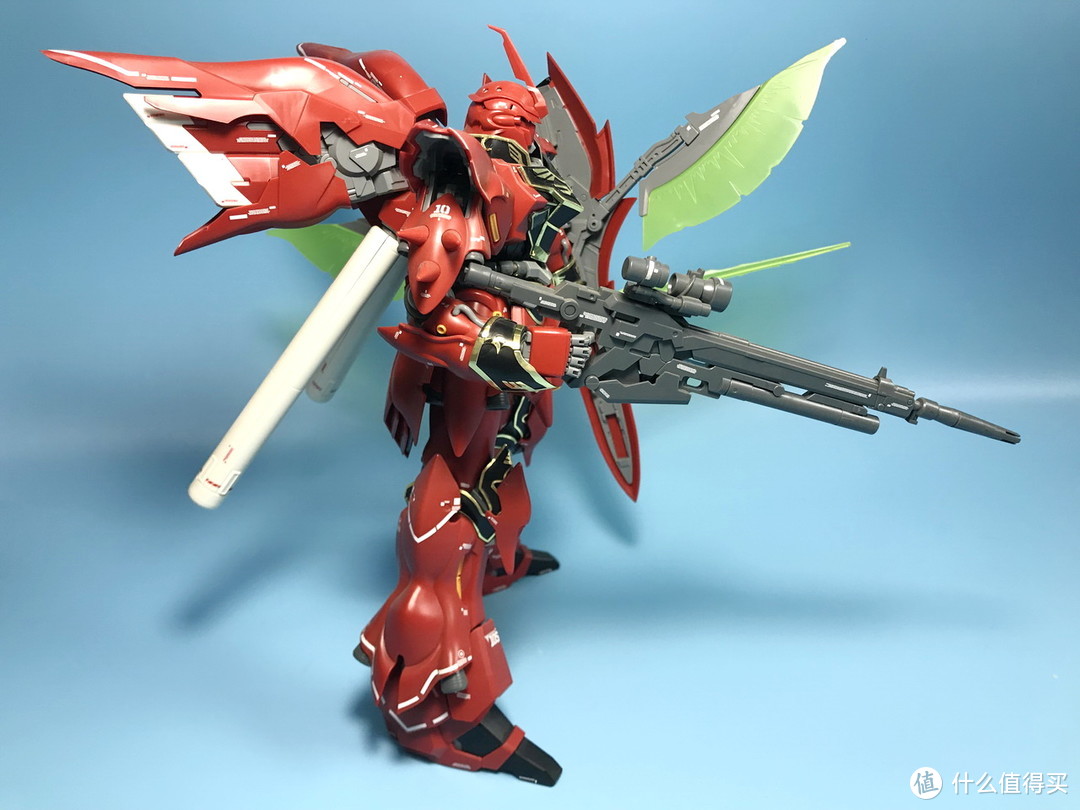 万代 BANDAI 高达 MG M167 MSN-06S Sinanju 新安洲