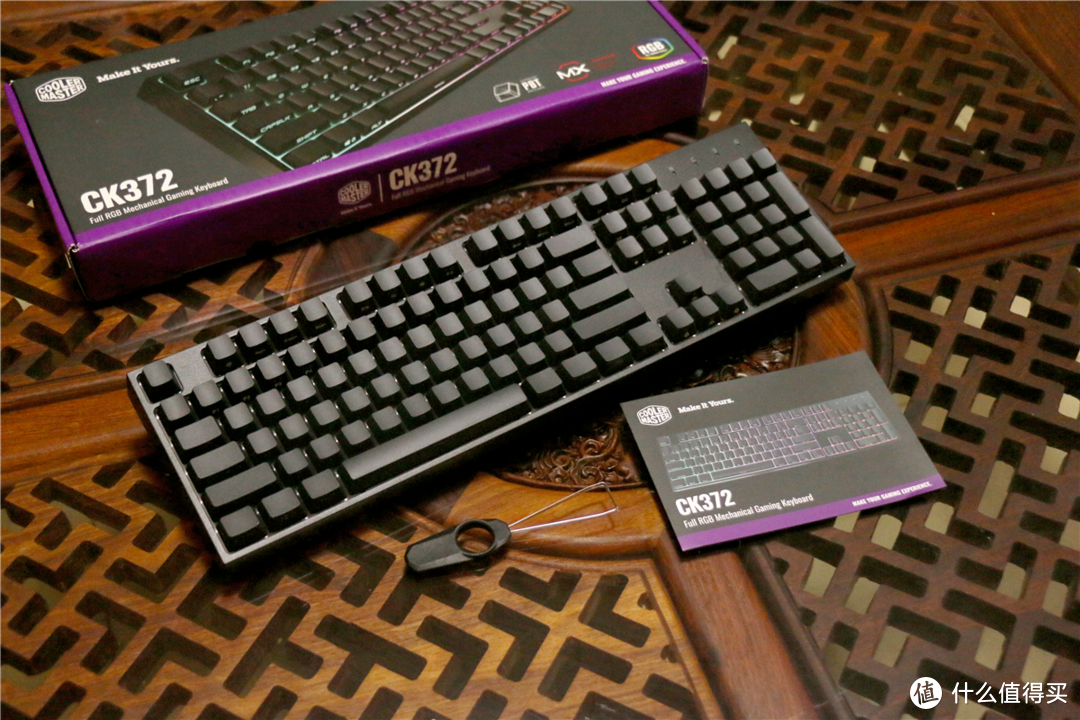 玩了3天没重样的炫酷RGB——酷冷至尊CK372侧刻RGB机械键盘全面众测体验