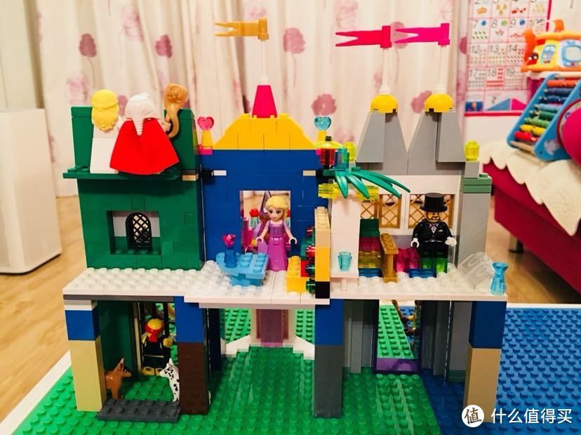 属于我和闺女的乐高MOC：城堡+公主+中世纪骑士的LEGO积木混搭风