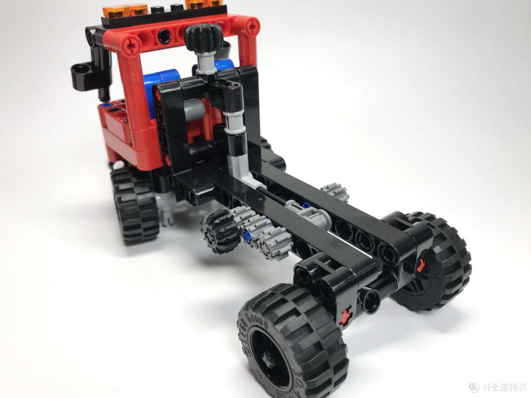 套装虽小高价零件不少乐高lego42084吊钩式装载卡车