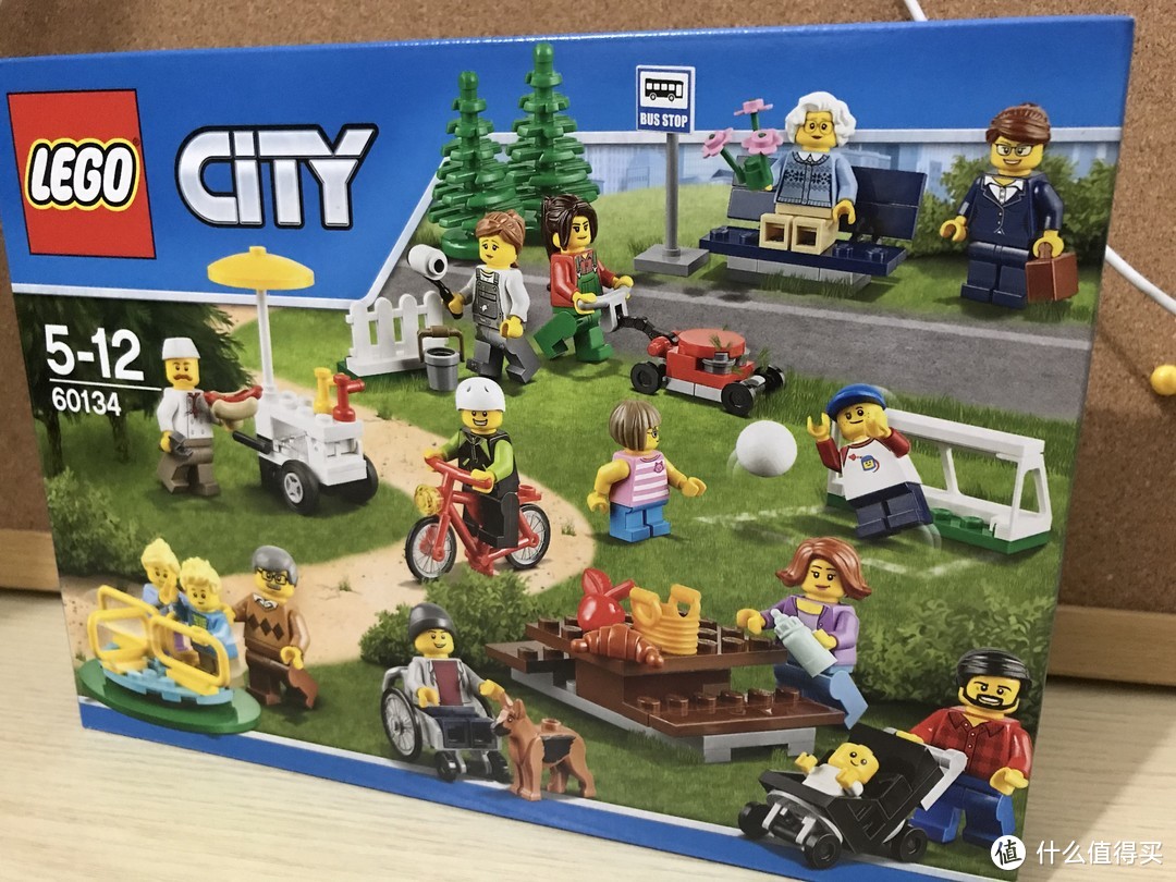 LEGO 乐高 CITY系列 60134 公园人仔套装开箱