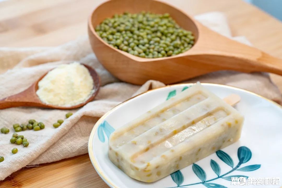 你真的会熬绿豆吗？驱赶炎热夏天利器，清凉解暑的绿豆冰棒特好做！