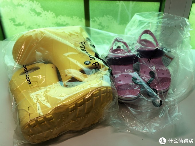 梅雨季就爱Crocs—日本官网儿童雨鞋凉鞋来晒单