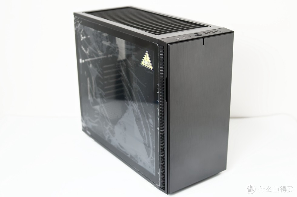 FRACTAL DESIGN DEFINE R6 TG 机箱评测