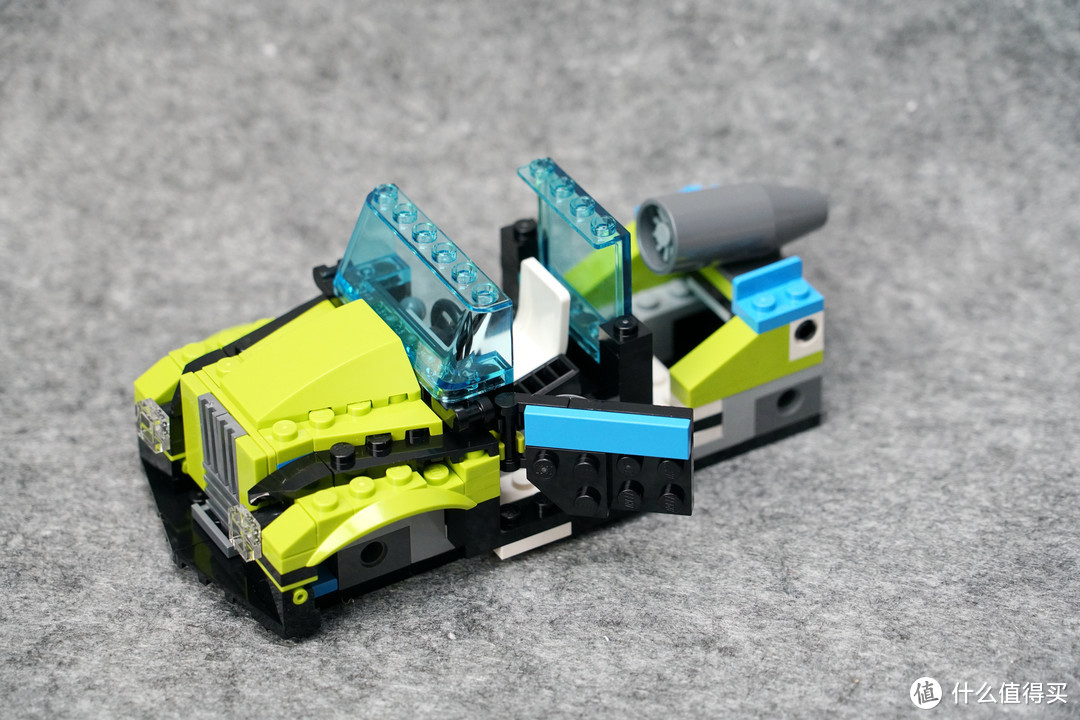 一辆的钱买三辆车？LEGO 乐高 创意百变系列 31074 火箭拉力赛车 双模式展示