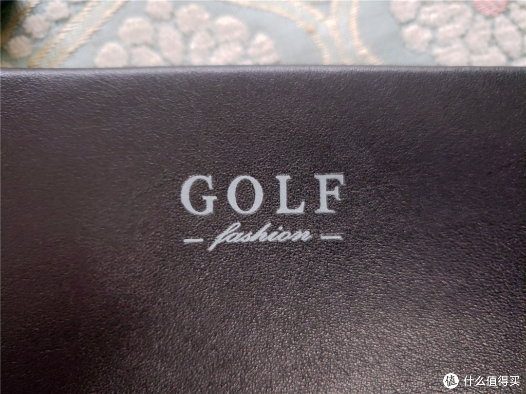 大肚量的夏日手包—GOLF 高尔夫 S582001 男士手包