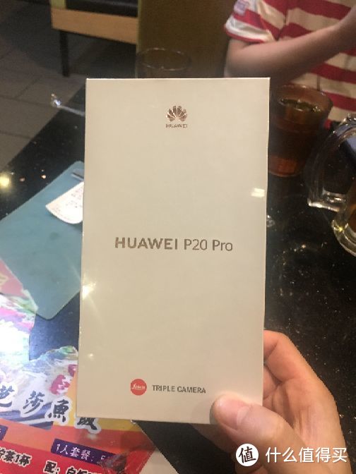 HUAWEI 华为 p20 pro 智能手机 2月感受