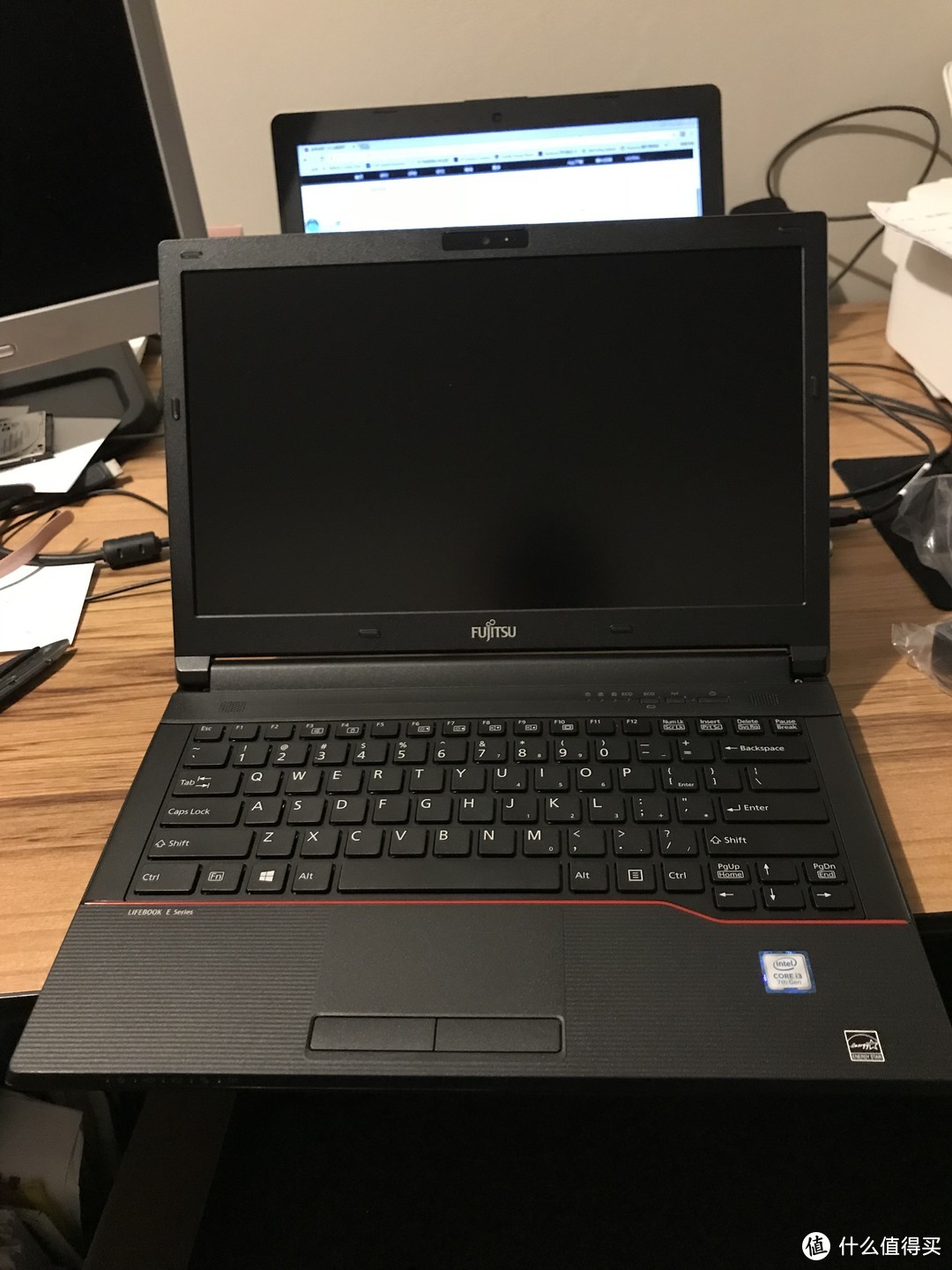 日本制造光环？富士通Lifebook E547+装光驱位硬盘