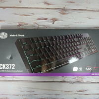 书桌上的的第一把测刻背光机械键盘：酷冷至尊 CK372 侧刻RGB机械键盘