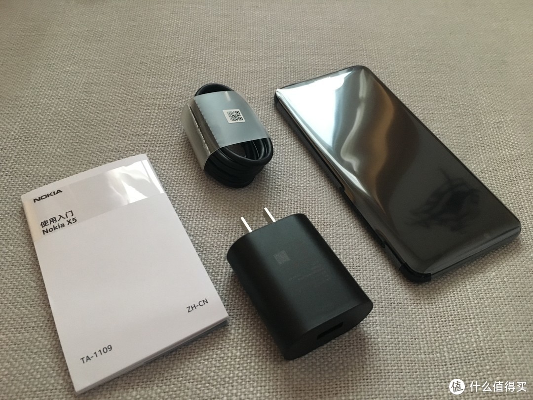 多年后的NOKIA X5，拿在手里是一种久违的情怀