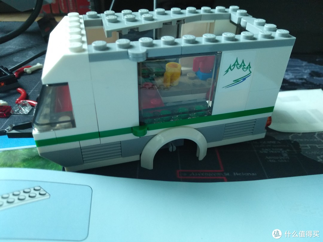 又是七夕？不存在的，再送自己一盒乐高吧—LEGO 乐高 城市系列60117