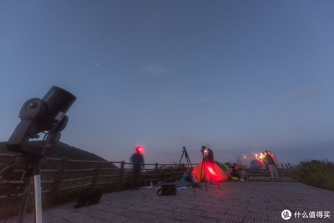 给Ta最难忘的七夕：美好的夜晚陪最爱的人一起度过，流星雨观测（撩妹）指南