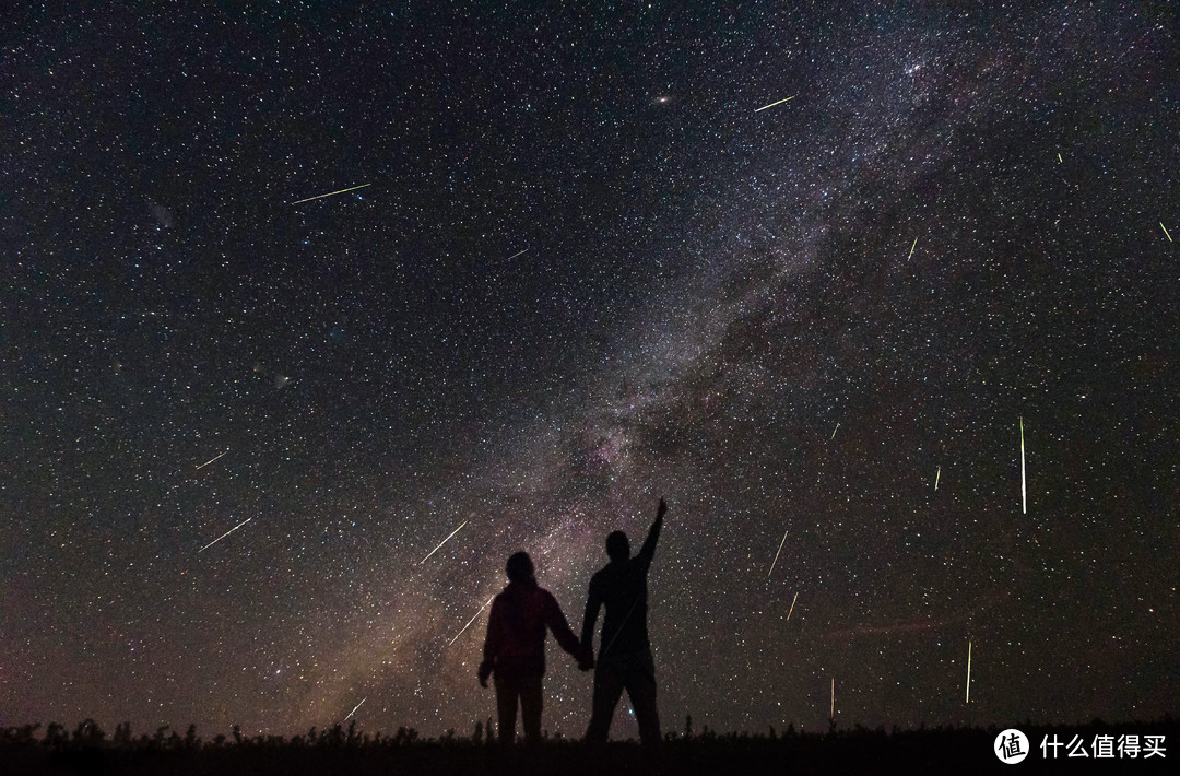 给Ta最难忘的七夕：美好的夜晚陪最爱的人一起度过，流星雨观测（撩妹）指南