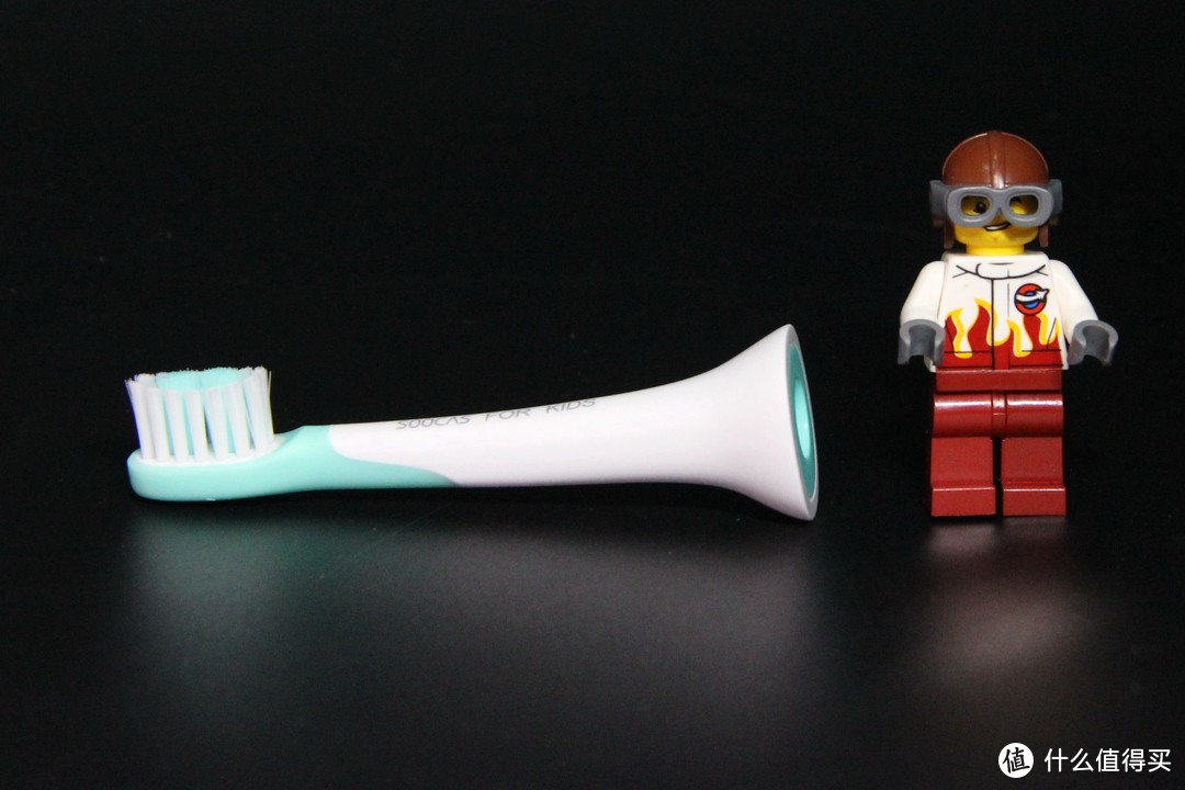 儿子的第一款电动牙刷——素士儿童声波电动牙刷C1