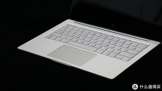 大学生活快开始了，买个小米笔记本Air好不好？