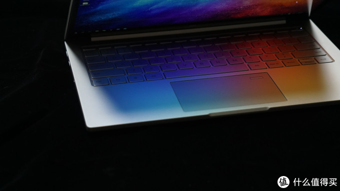 大学生活快开始了，买个小米笔记本Air好不好？